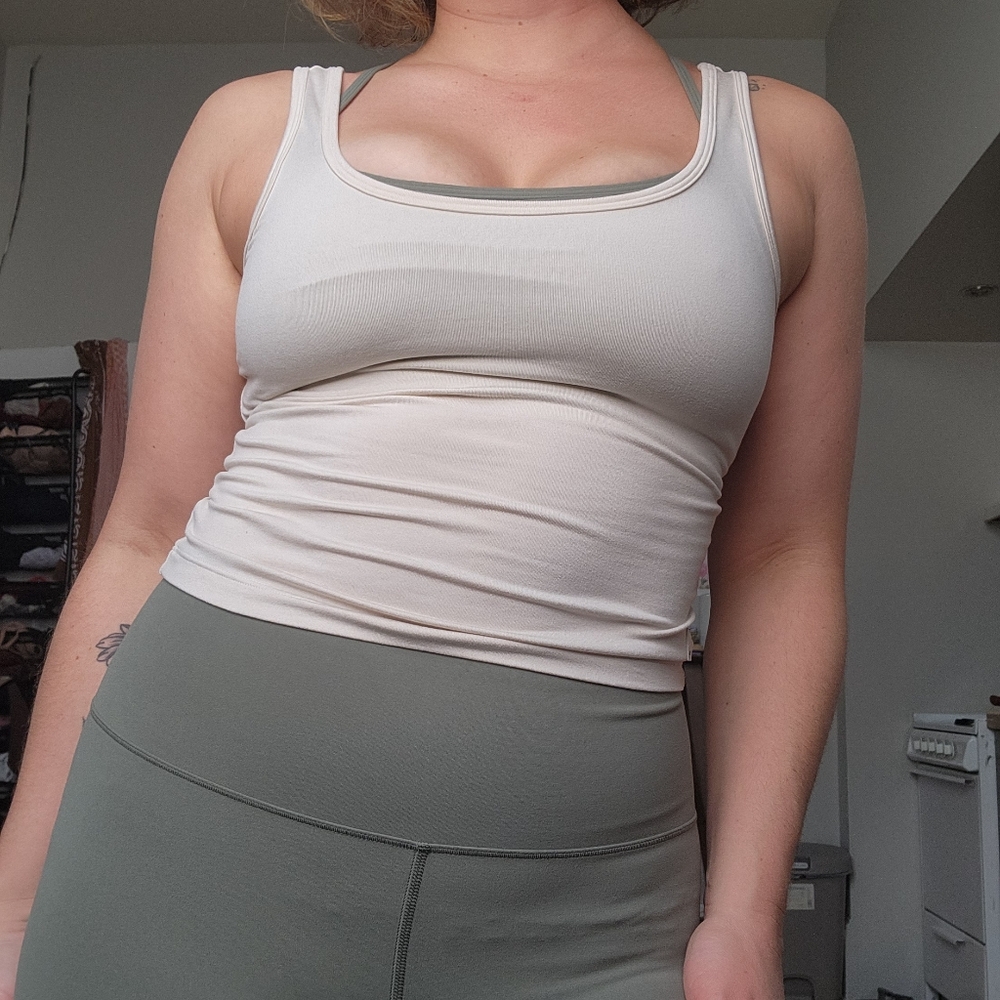 VUORI USED ONCE!!! 3 PC set w tags